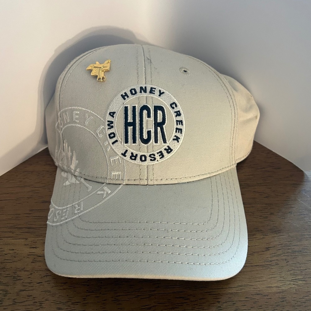 Attitude Iowa Honey Creek Resort Hat Unisex OSFM Tan HCR Saddle Pin Baseball Cap